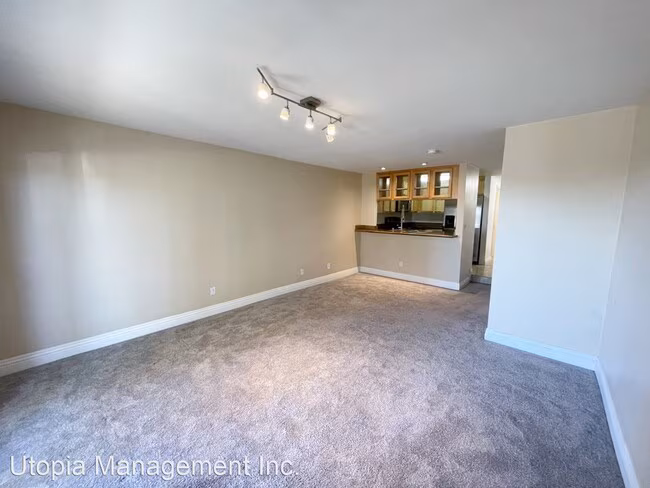 10224 Maya Linda Rd San Diego, CA 92126 photo 3