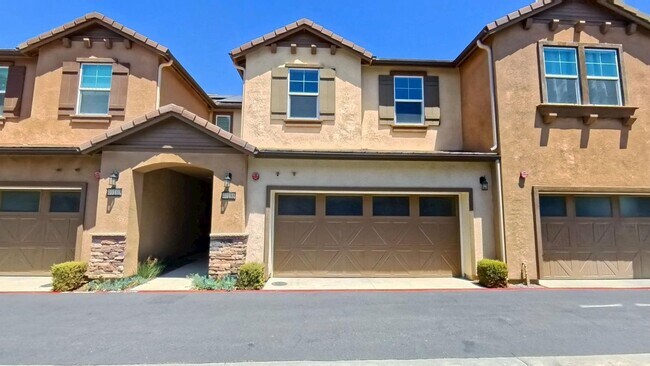 40186 Birchfield Dr Temecula, CA 92591