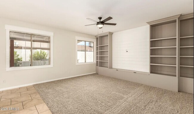 711 S Paustian Cir photo 5