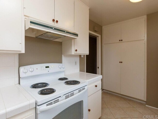 1021 Martina Ct San Marcos, CA 92078 photo 4