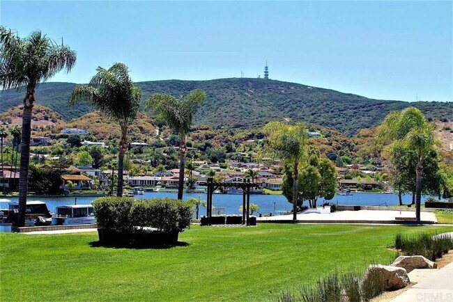 1021 Martina Ct San Marcos, CA 92078 photo 2