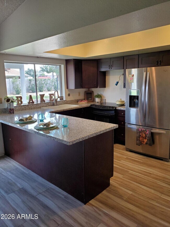 3510 W Andorra Dr Phoenix, AZ 85029 photo 3
