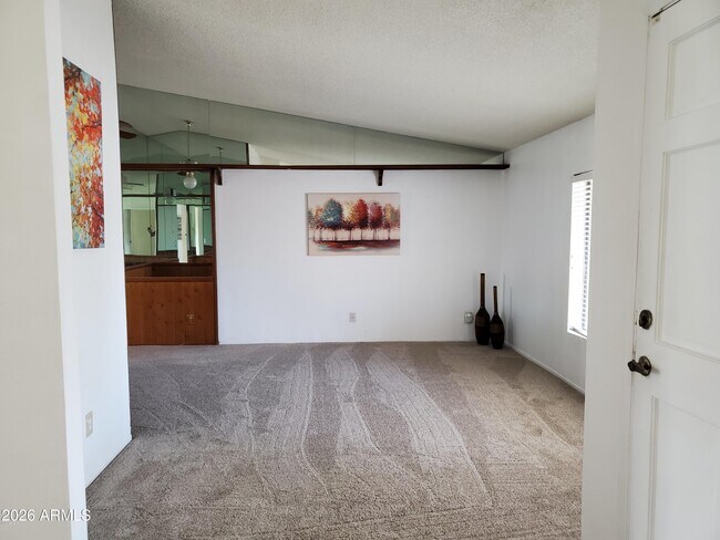 3510 W Andorra Dr Phoenix, AZ 85029 photo 4