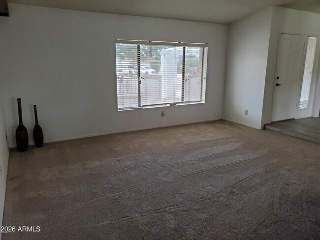 3510 W Andorra Dr Phoenix, AZ 85029 photo 5