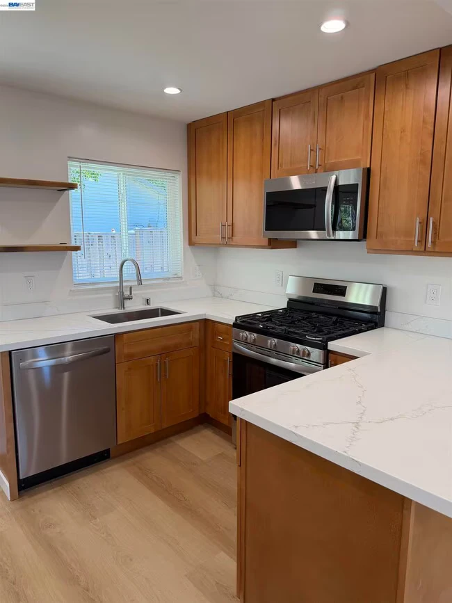 74-78-78 Palana Ct Walnut Creek, CA 94595 photo 4