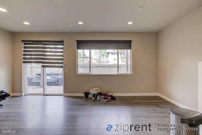 1362 Caminito Veranza Chula Vista, CA 91915 photo 4