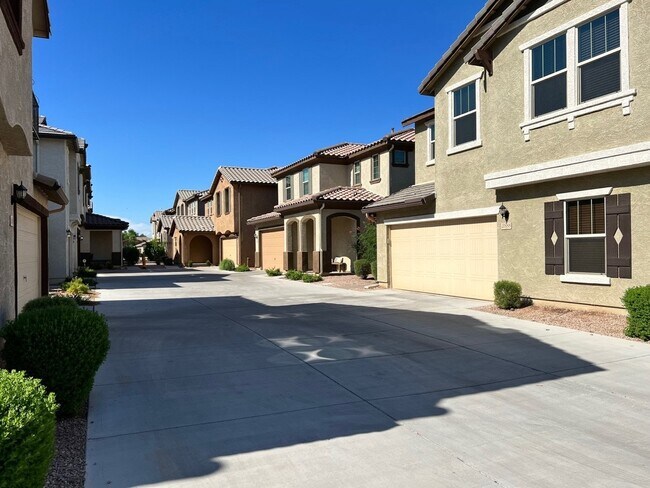 2880 E Binner Dr Chandler, AZ 85225 photo 3