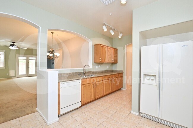 903 S Porter Ct Gilbert, AZ 85296 photo 2