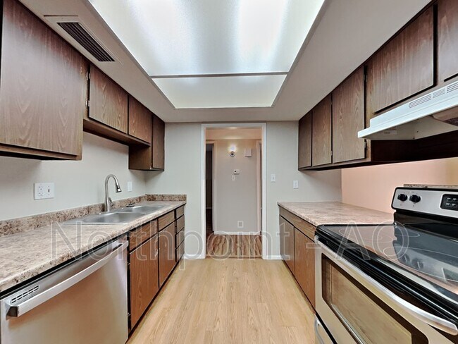 6939 W Haven Ave Phoenix, AZ 85035 photo 3