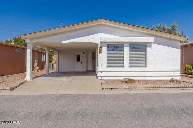 1864 E Augusta Ave Chandler, AZ 85249 photo 4
