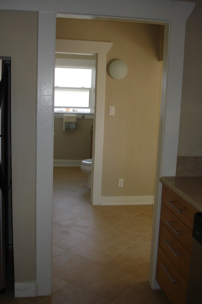 3161 Ivy St San Diego, CA 92104 photo 5