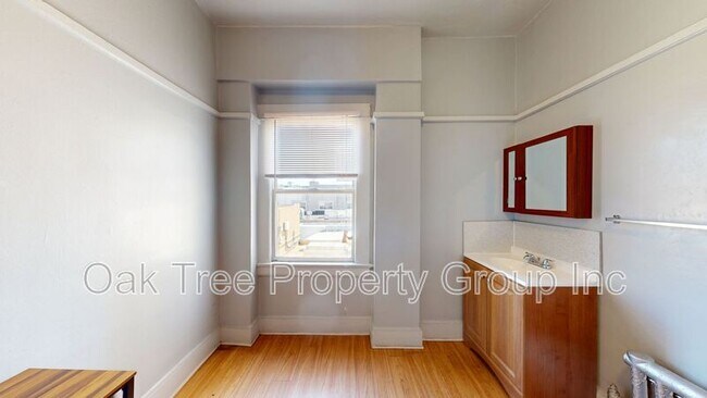 2008 Shattuck Ave. Berkeley, CA 94704 photo 2