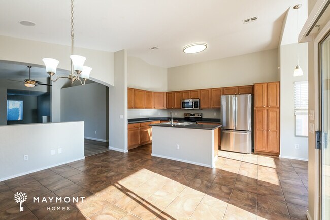 6034 Castano Dr Litchfield Park, AZ 85340 photo 5