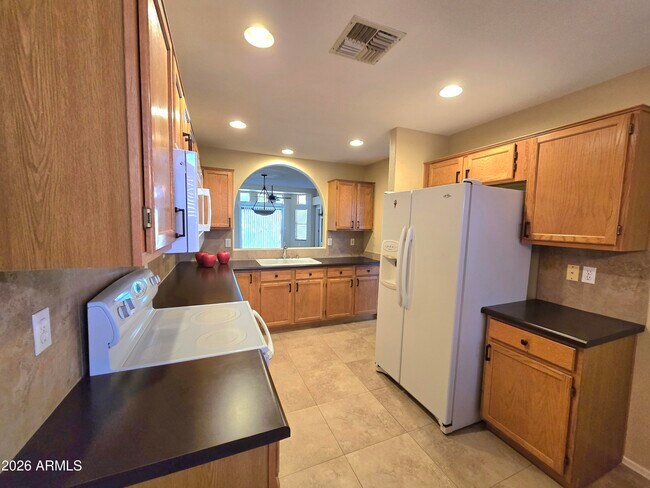 16654 E Westby Dr Fountain Hills, AZ 85268 photo 4