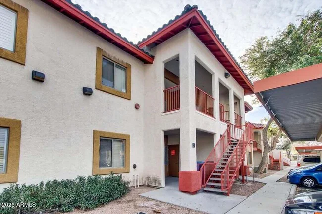510 W University Dr Tempe, AZ 85281 photo 2