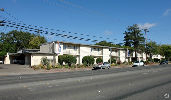 Brush Creek Townhomes photo 2