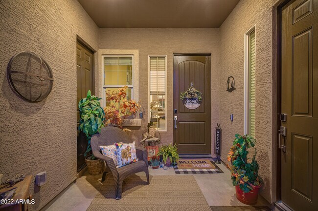 18545 W Chuckwalla Canyon Rd Goodyear, AZ 85338 photo 2