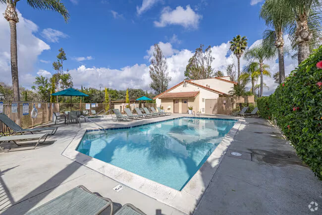 Country Club Villas photo 2