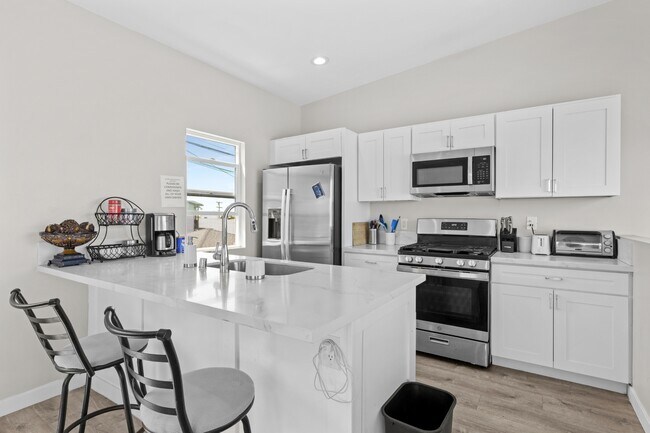 5621 Dorothy Dr San Diego, CA 92115 photo 3