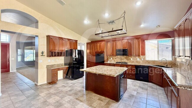 21708 N 70th Dr Glendale, AZ 85308 photo 5
