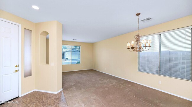 6013 W Park View Ln Glendale, AZ 85310 photo 2