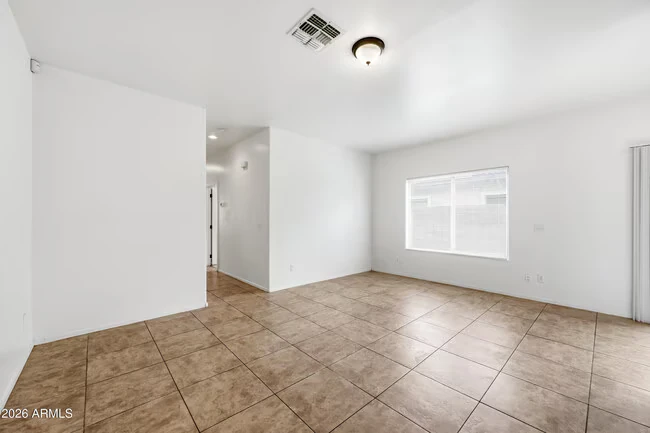 8917 N 4th St Phoenix, AZ 85020 photo 5