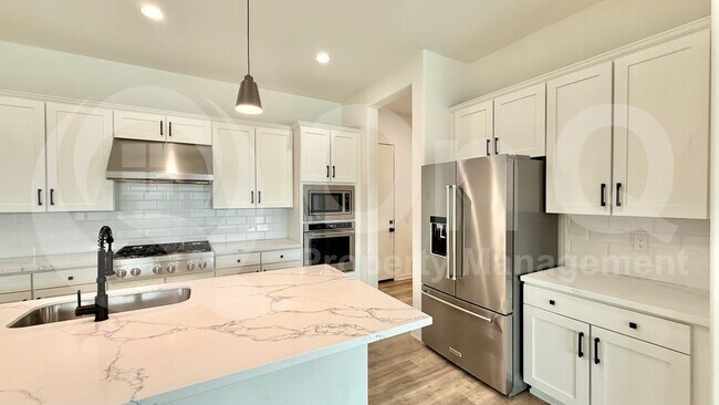 19751 W Turney Ave Litchfield Park, AZ 85340 photo 3