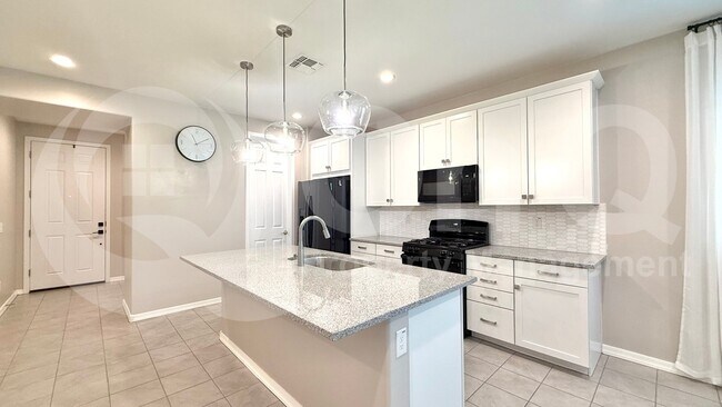 26104 N Thornhill Dr Peoria, AZ 85383 photo 3
