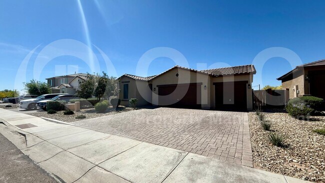 26104 N Thornhill Dr Peoria, AZ 85383 photo 2