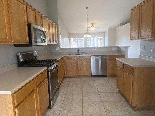 3605 E Woodside Way Gilbert, AZ 85297 photo 4