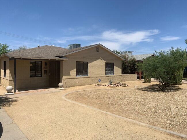 1722 W Osborn Rd Phoenix, AZ 85015 photo 3