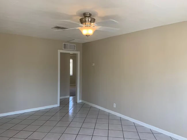 1722 W Osborn Rd Phoenix, AZ 85015 photo 5