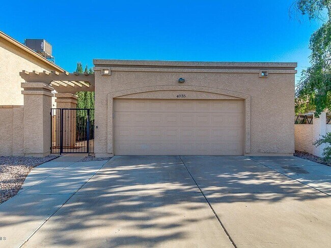 4035 E Camino St photo 4