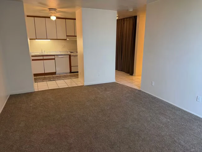 3050 Rue D’Orleans San Diego, CA 92110