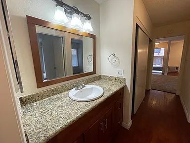7936 Mission Center Ct San Diego, CA 92108 photo 3
