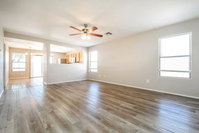 1006 S Clancy Cir Mesa, AZ 85208 photo 5