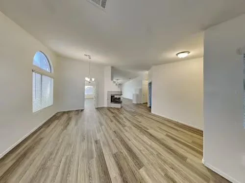 2868 N Greenfield Rd Phoenix, AZ 85006 photo 2