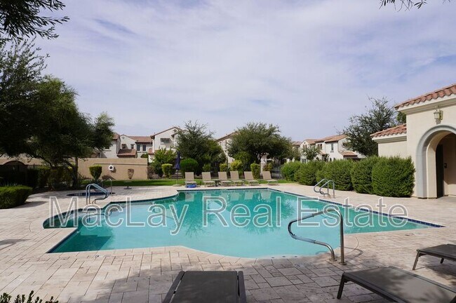 1914 W Grand Canyon Dr Chandler, AZ 85248 photo 4