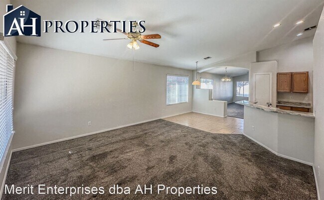 8153 W Clara Ln Peoria, AZ 85382 photo 5