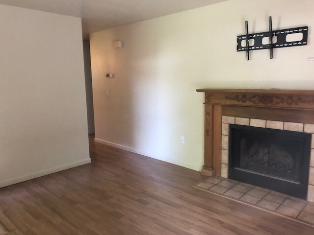 80 Francis Cir Rohnert Park, CA 94928 photo 2