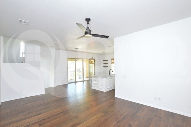 7055 W Linda Ln Chandler, AZ 85226 photo 5