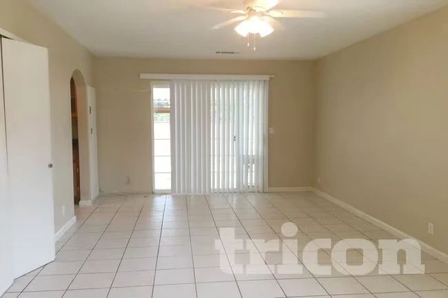 1036 Nightingale Ct Fairfield, CA 94533 photo 4