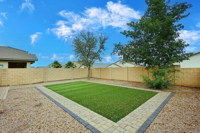 36950 W Mondragone Ln Maricopa, AZ 85138 photo 4
