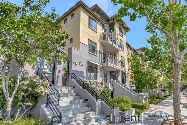 800 N 8th St San Jose, CA 95112 photo 2