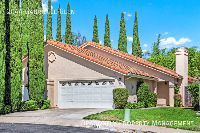 2044 Gabrielle Glen Escondido, CA 92029