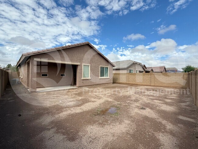 3819 S 65th Ave Phoenix, AZ 85043 photo 3