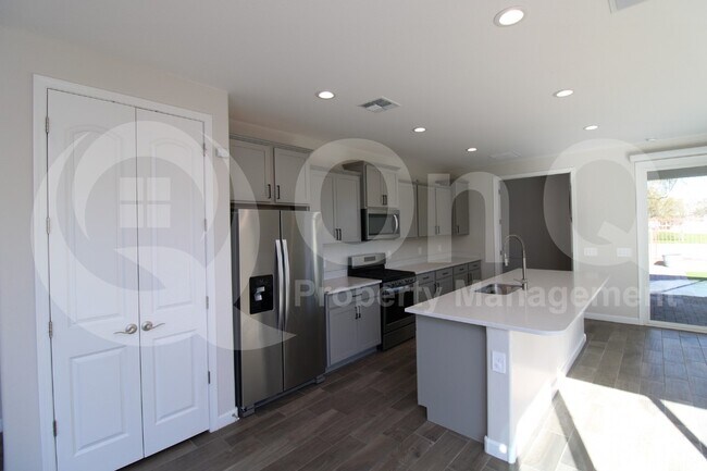 38102 W Santa Maria St Maricopa, AZ 85138 photo 5