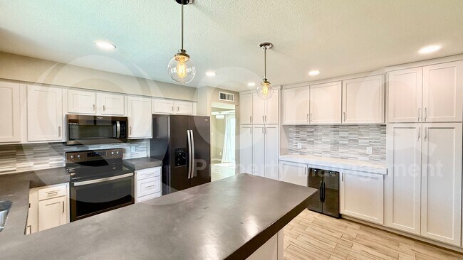 827 N 86th Way Scottsdale, AZ 85257 photo 5