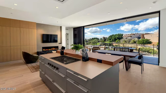 6302 E Camelback Rd Scottsdale, AZ 85251 photo 5
