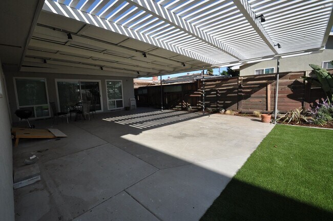 6253 Adobe Dr San Diego, CA 92115 photo 4